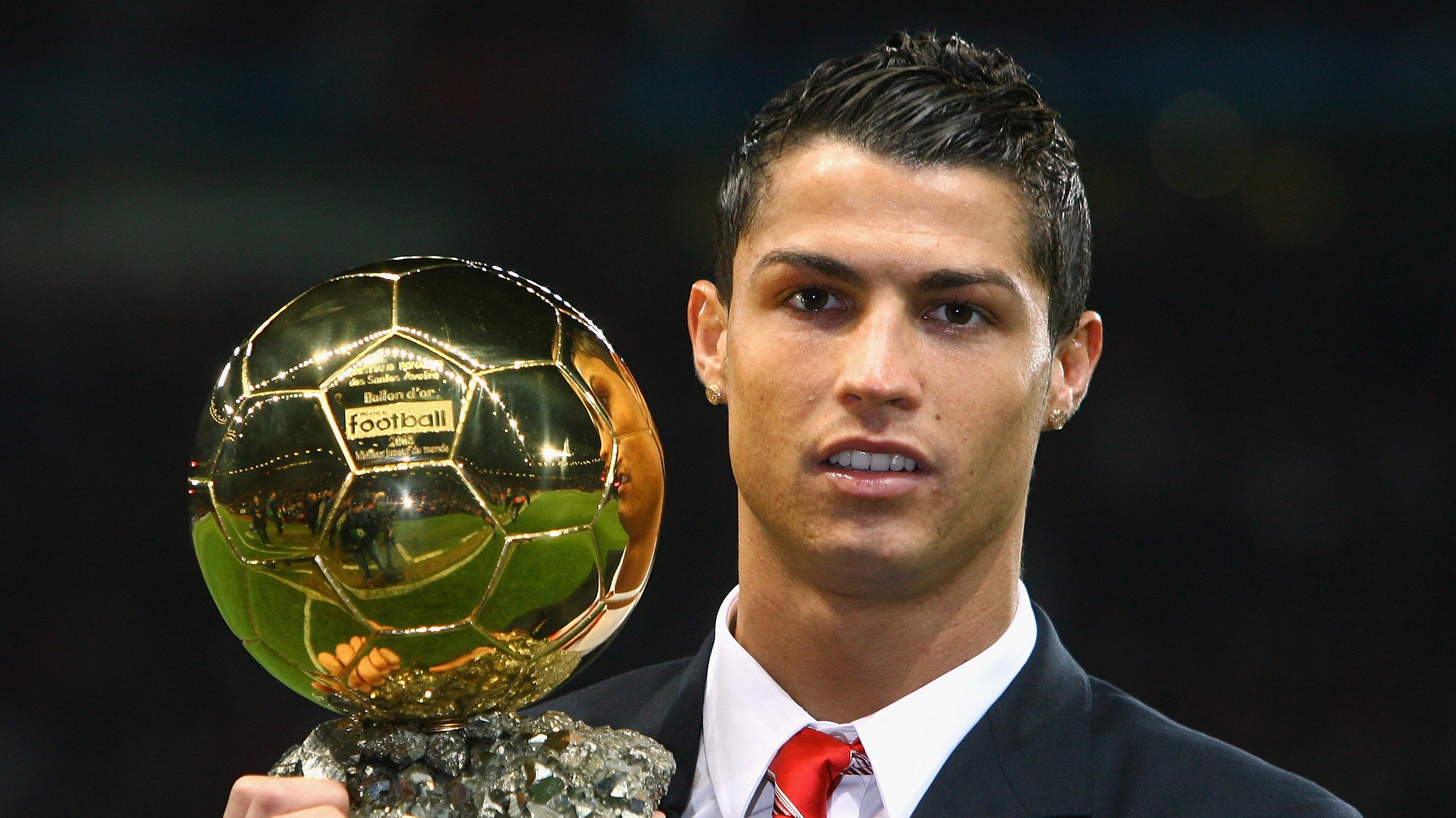 高校“反卷运动会” 各项目只奖励“最快乐团队”不按成绩排位